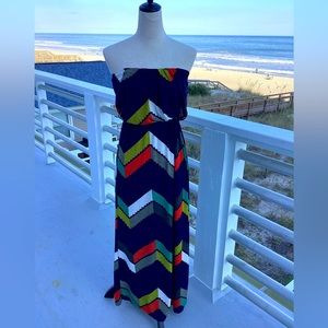 Comfortable & cute strapless maxi dress